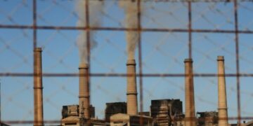 Ndalet operimi i njësisë A4, KEK: Kapacitetet e munguara të energjisë po sigurohen nga Shqipëria