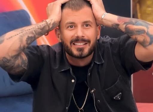 Kjo është e dashura 50-vjeçare e Romeo Veshajt?
