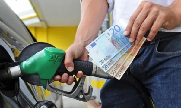 MINT publikon çmimet, ja sa do të jetë nafta sot