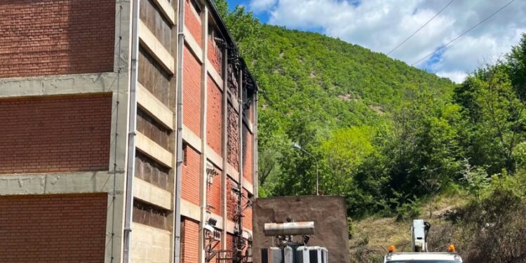 Ky është vendi ku u dogj trafoja, 18 minatorë ende të ngujuar