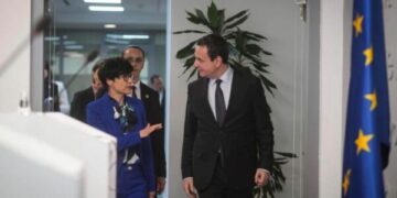 Vizita në Kosovë, Kos: Ky vit mund të jetë moment i mundësive, kërkohet që partitë të gjejnë stabilitet institucional
