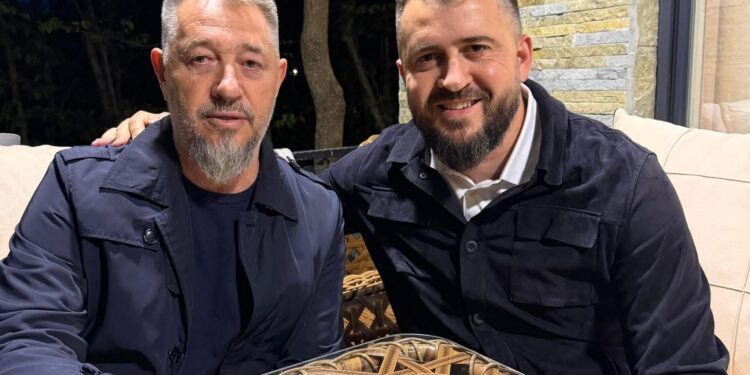 Lushtaku: Ashtu siç dikur dhe shembullin se si luftohet për atdhe, sot dhe shembullin se si respektohet shteti!