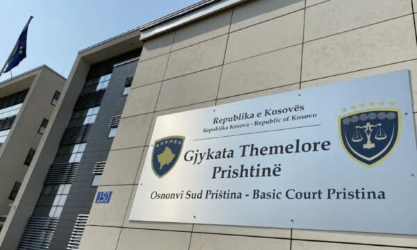 Përveç dënimit me burg, Jevtiqit i sekuestrohet edhe pasuria: 2 milionë dinarë serb, 10 mijë euro e 500 franga