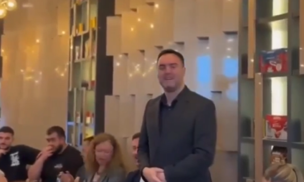 Ministri i Jashtëm bie në nivelin propagandues të VV-së – e quan Presidenten Osmani “frizerkë”