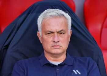 Real Madridi cakton datën se kur do ta zyrtarizojë Mourinhon si trajner të ri