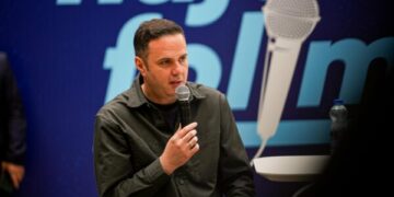 Abdixhiku njofton mërgatën: Të dielën do të jem në Cyrih të Zvicrës – Ejani, Kosova na do bashkë