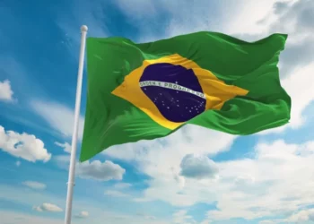 Brazili miraton rregulla më të rrepta për rrjetet sociale dhe platformat dixhitale