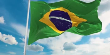 Brazili miraton rregulla më të rrepta për rrjetet sociale dhe platformat dixhitale