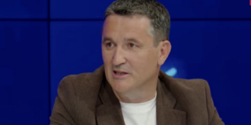 Ndarja e 100 eurove, Bojaxhi: Ndihmë kryekëput për qëllime politike