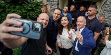 Abdixhiku e Osmani në Podgur: E ndjemë fuqinë e besimit që po rritet gjithandej