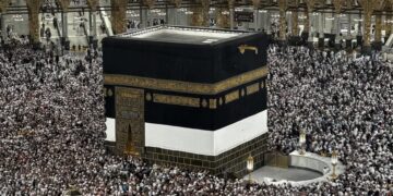 Arabia Saudite shpall përfundimin me sukses të Haxhit me mbi 1.7 milionë pelegrinë për vitin 2026
