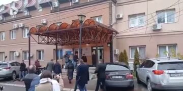 Serbët në Veri largojnë nga puna shqiptarët me arsyetimin se nuk i plotësojnë kriteret