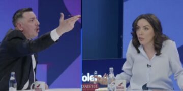 ‘‘Pse s’po del në Vetëvendosje bre vlla – Çka po ju bon Hashimi ai në burg’’, Shpërthen debati Valon Syla – Zana Avdiu