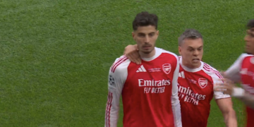 GOOOOL: Arsenali sheh historinë para syve, merr avantazhin ndaj PSG-së në finale