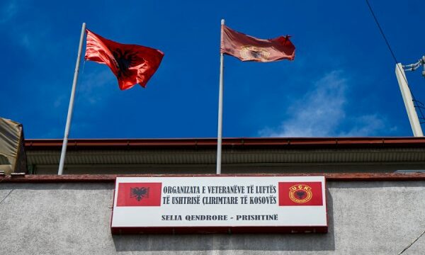 OVL-UÇK: Etiketimi i dëshmitarëve si Clark apo Rubin e nxjerr Prokurorinë nga argumentimi ligjor dhe e zhyt në armiqësi politike