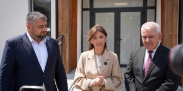 Haxhiu përuroi strehimoren e parë institucionale në veri