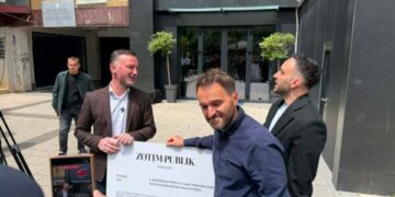 PSD aksion para LDK-së, Paris Guri përplaset me Molliqajn: Shkoni te zyrat e pushtetit