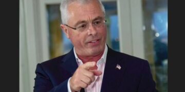 Bajraktari falënderon kongresmenin Self për mbështetjen ndaj Kosovës