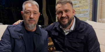 Ironizon Mergim Lushtaku, i propozon VV-së sloganin: “Samia, Samia, Samia”