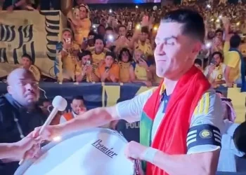 Momenti kur Ronaldo shpërtheu në lot, pas titullit që e fitoi – pamje