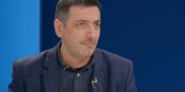“Kungja, tamël e kifle tash edhe vitra” Syla: Nëse Kosova është kaq e ligë me e shitë votën për 100 euro, le ta shesin