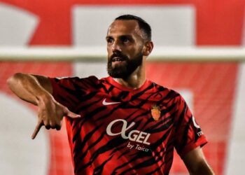 Trajneri i Villarrealit me fjalë të mëdha për Vedat Muriqin: Ka vetëm dy gola më pak se Mbappe…!