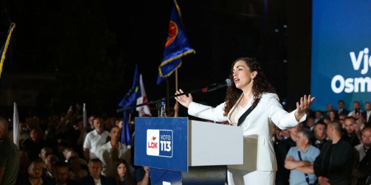 Vjosa Osmani ‘dridh’ sheshin në Prishtinë: Projektuan fundin tonë, por LDK po kthehet më e fortë se kurrë