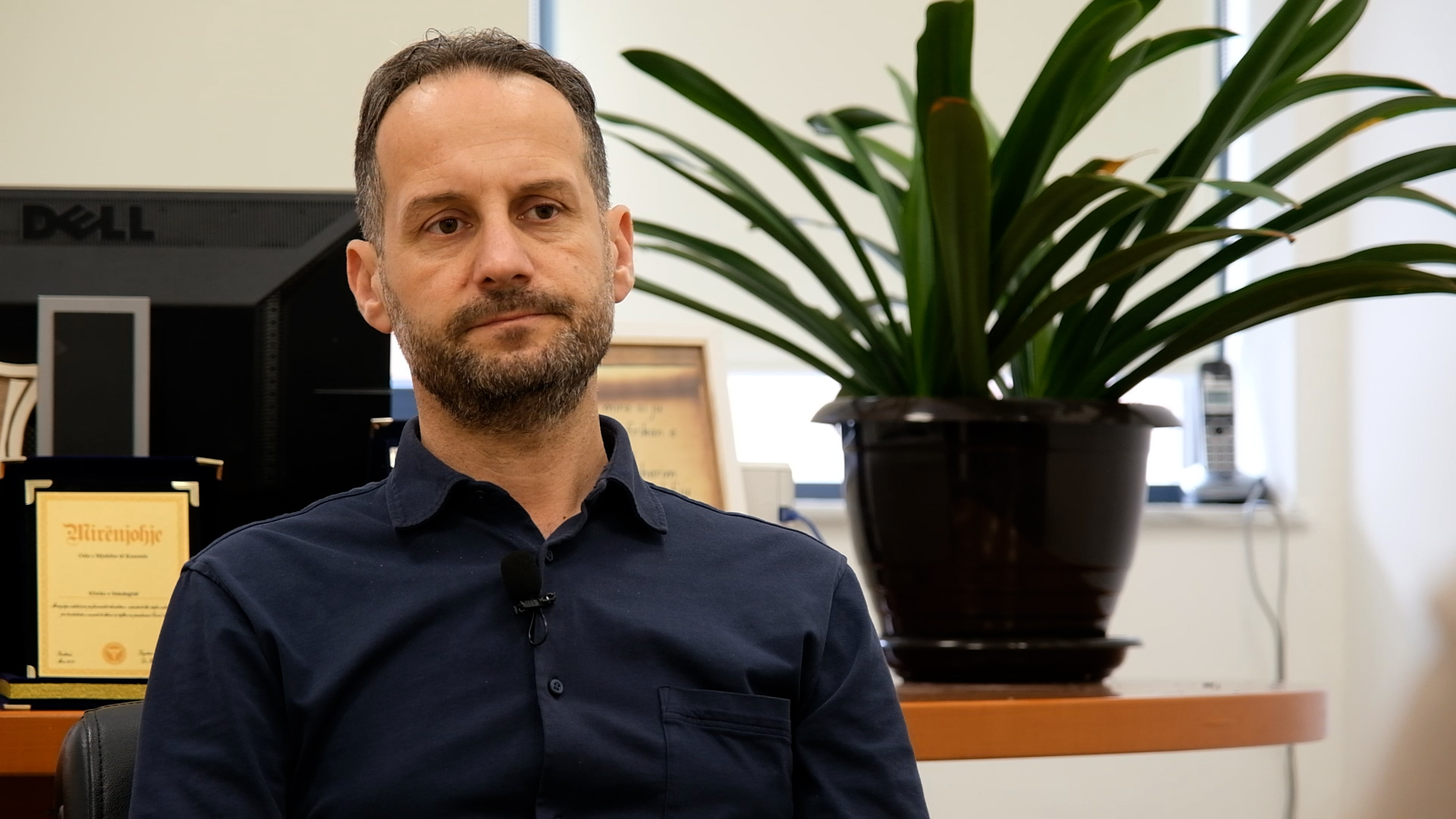 Onkologu Ilir Kurteshi  Synimi i mjekësisë moderne që në të ardhmen të jetohet me kancerin si me diabetin 