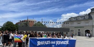 “Barazi ose Revoltë”, mbahet Parada e Krenarisë në Prishtinë