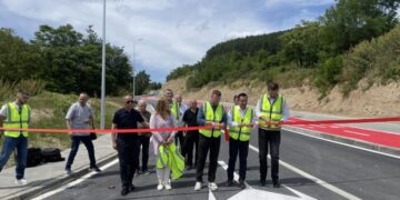 Basha në përurimin e rrugës Sofali–Kolovicë: 60 për qind e projektit u financua nga Qeveria Kurti