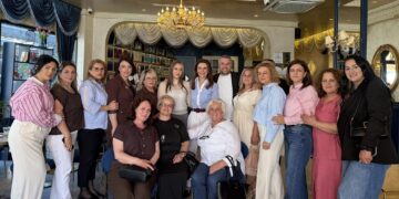 27-shi i PDK-së, Lorik Maxhuni merr mbështetje nga gratë e Vushtrrisë