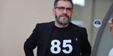 85-shi i LDK-së, Naim Hajra, kritikon ashpër pushtetin aktual: Kjo është logjika e tyre, mbaje popullin të varfër, që nesër ta blesh më lirë