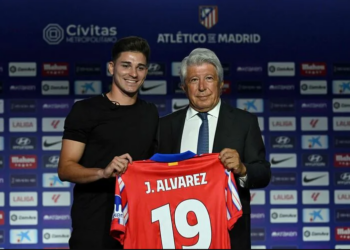 Presidenti i Atletikos i dërgon mesazh Barcelonës dhe Realit për Alvarezin