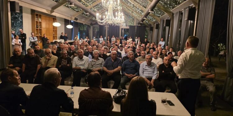 Rrahman Rama takon nëndegët e PDK’së në Vushtrri: Faleminderit për mbështetjen