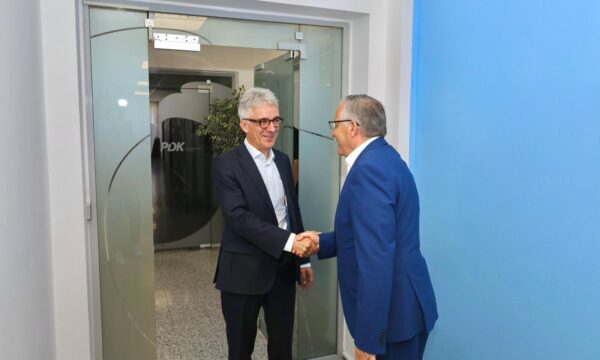 Hamza takon ambasadorin gjerman: PDK e përkushtuar për formimin sa më të shpejtë të institucioneve