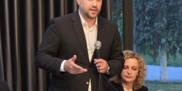 Lorik Maxhuni: Jemi të përkushtuar sa më të madhe të grave dhe vajzave në politikë e jetën publike