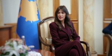 Haxhiu deklarohet për çështjen e presidentit: Kemi shumë dallime në politika ditore, por për presidentin duhet të ulemi e të flasim