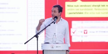 Kurti mban tubim në Gjakovë