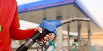 Rriten çmimet e derivateve, nafta dhe benzina më shtrenjtë se dje