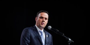 Abdixhiku për takimet me Kurtin: Që nga fillimi na u bë e qartë se nuk e mbështesin Vjosën për presidente