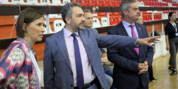 Shefja në detyrë e BE-së në Kosovë viziton QKN-në në Prishtinë