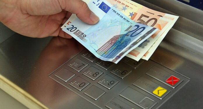 Jusuf Azemi u drejtohet Kurtit e Muratit: Kur do të shpërndahen 100 eurot për punëtorët e sektorit privat?