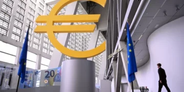 Banka Qendrore Europiane rrit normat e interesit për herë të parë që nga viti 2023