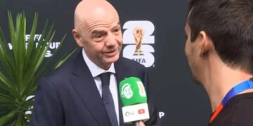Infantino tallet me Italinë: “Mund të arrijmë në 208 skuadra në Botëror, për të parë nëse kualifikohet”