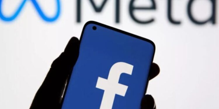 Facebook bie nga sistemi, i paqasshëm edhe në Kosovë