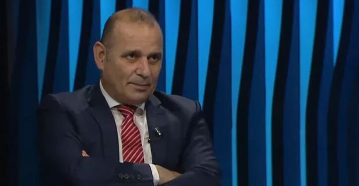 6 ministri dhe presidenti? Konstatimi i Canajt për PDK-në