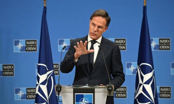 Shefi i NATO-s: Për tango duhen dy veta, Zelensky është i gatshëm të kërcejë por Putini jo