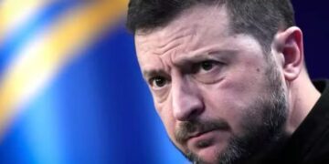 Zelensky ultimatum Lukashenkos: Tërhiqni pajisjet ushtarake nga kufiri ose do të …