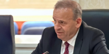 Reçica i PDK-së: Ferati shpifi se Rama publikoi foto me mua në zgjedhje, të mos ma përdor emrin për sulme brenda partisë