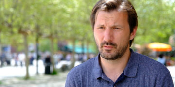 Nushi: Kurti mund të mposhtet vetëm me angazhim serioz politik